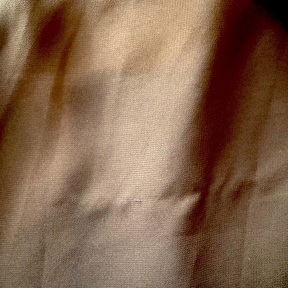 Liz Claiborne NWT Woman’s Sz 10 Chocolate Brown Tiered Floaty Dress
*Flaw Snags - Picture 8 of 14